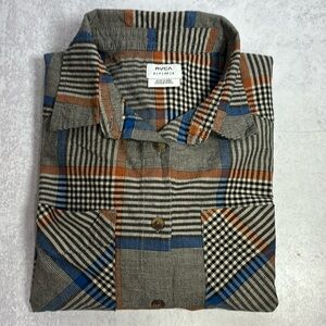 Boy’s Long-sleeve Button-down Flannel